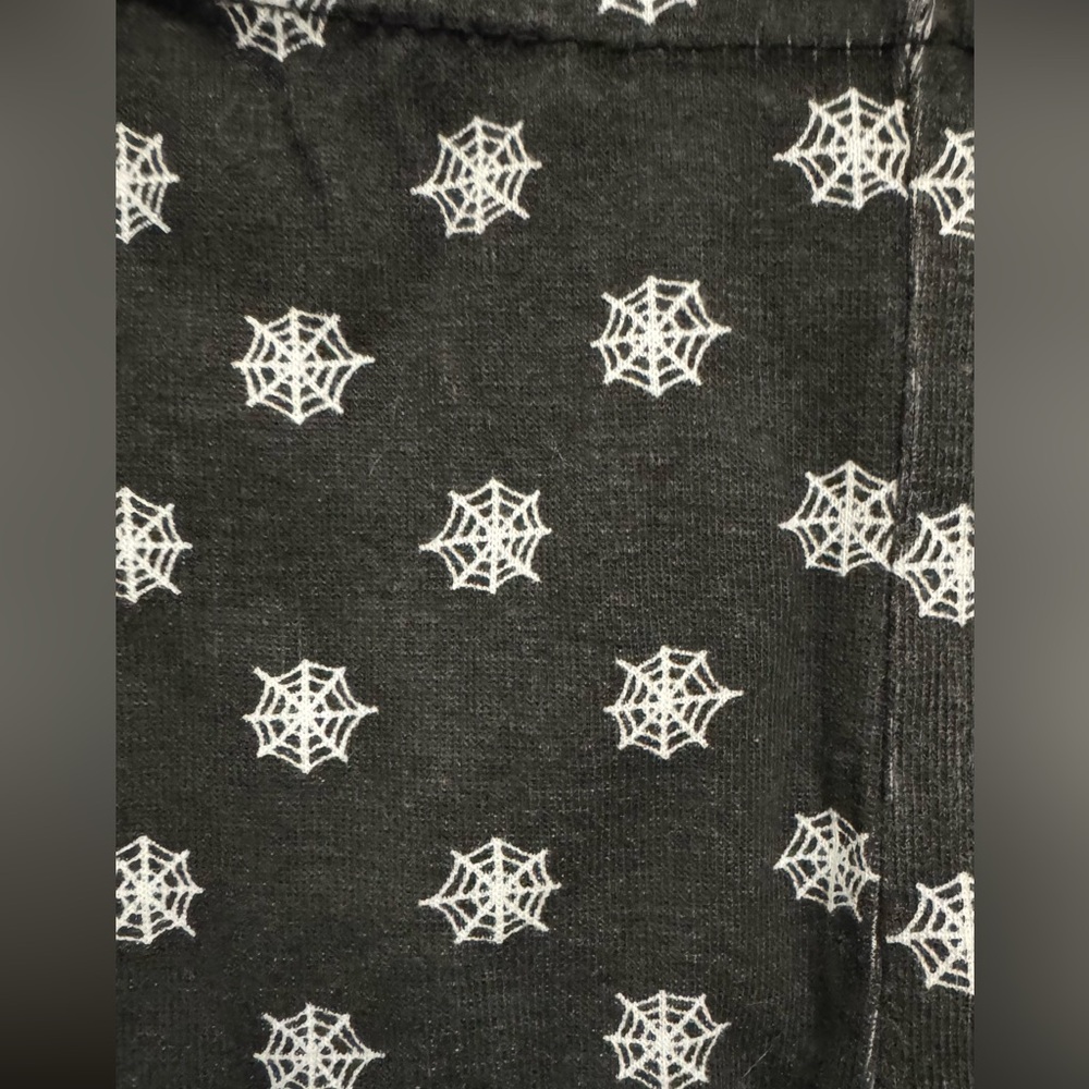 🔥5/$25🔥CHICK PEA SPIDER WEB/HALLOWEEN THEMED 12MO PAJAMA PANTS BOY/GIRL - Picture 6 of 8